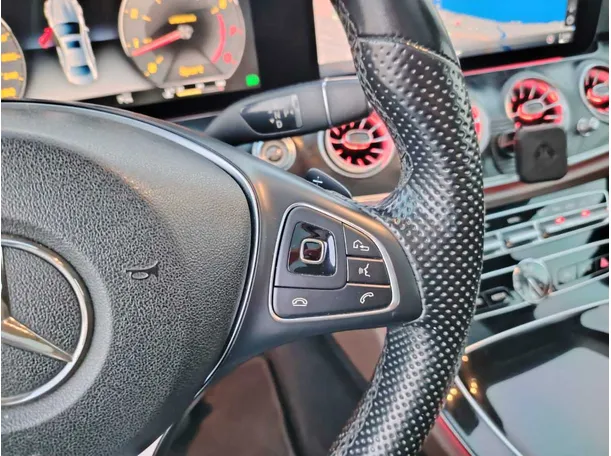 Car image 42