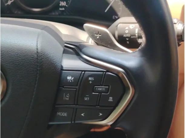 Car image 33