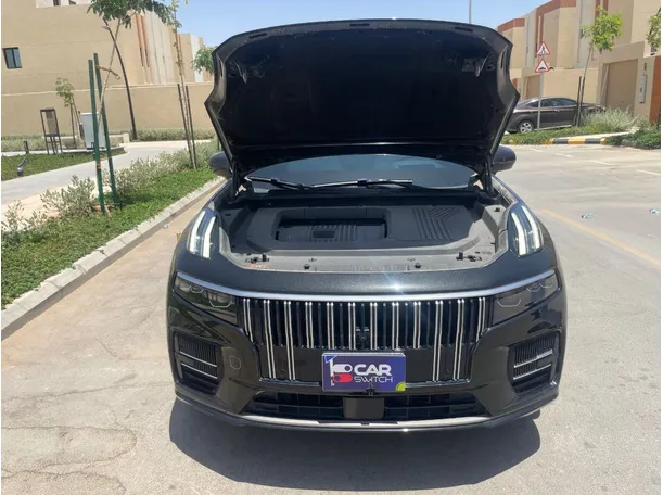Car image 25