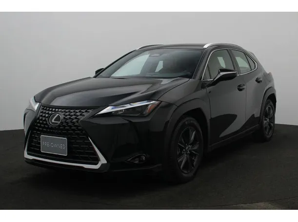 2024 لكزس UX300h في الإمارات