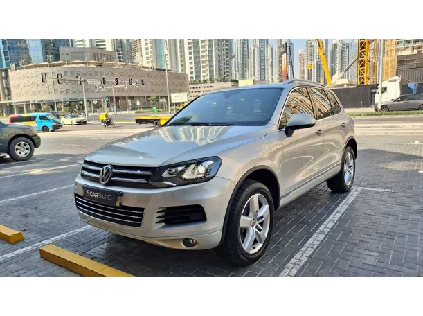 2014 Volkswagen Touareg in UAE