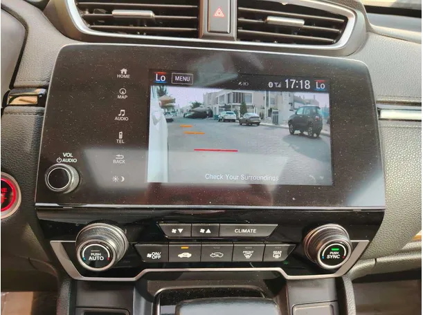 Car image 30