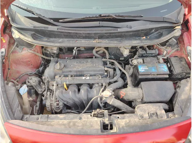 Car image 27