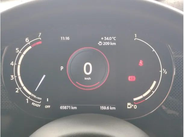 Car image 27