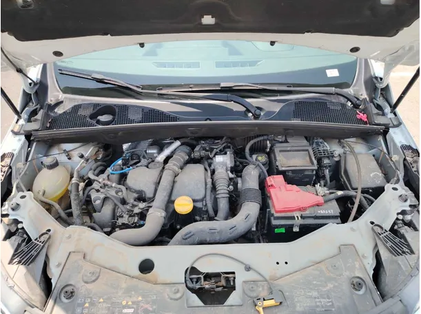 Car image 26