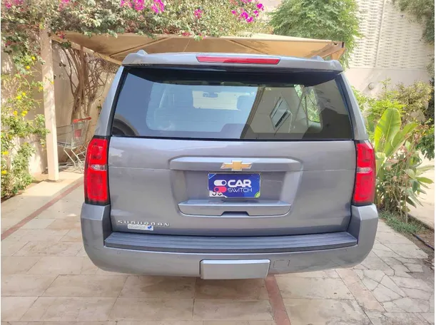 Car image 7