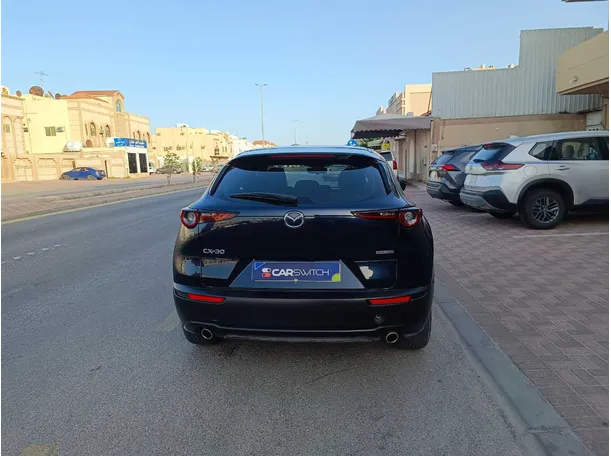 Car image 6