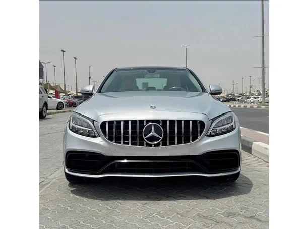 2020 Mercedes C300 in UAE