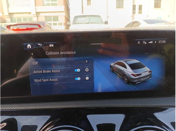 Car image 22