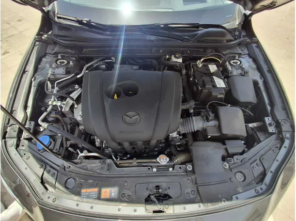 Car image 21