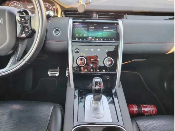 Car image 20