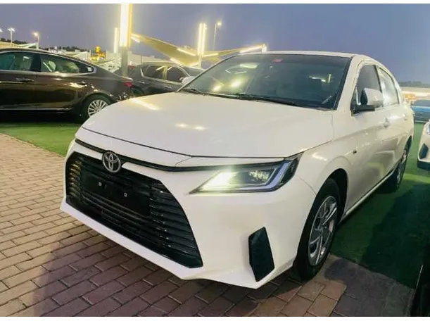 2023 تويوتا يارس في الإمارات