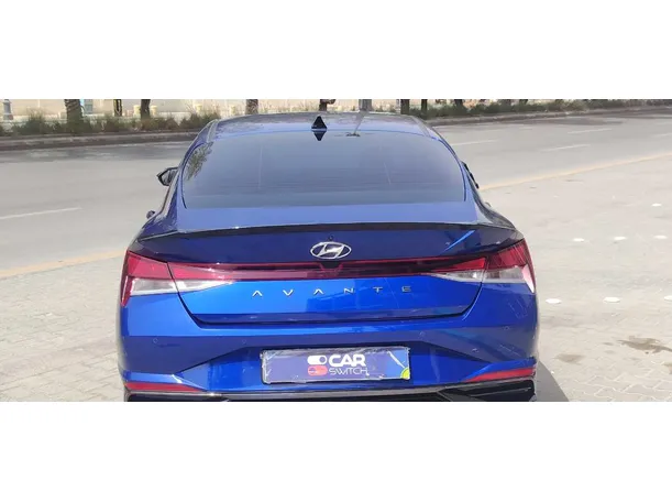Car image 6