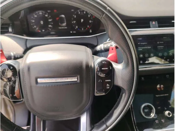 Car image 28