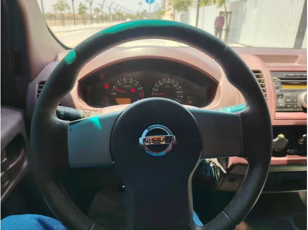 Car image 26