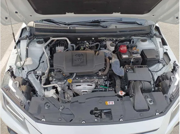 Car image 23
