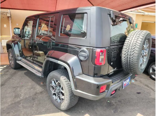 Car image 7