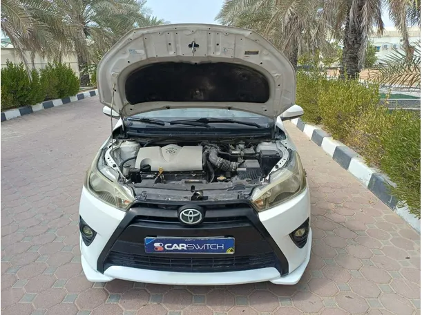Car image 20