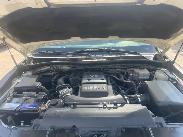 Car image 26