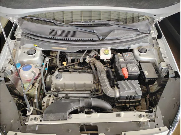 Car image 27