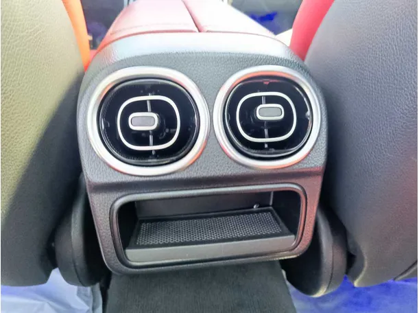 Car image 42