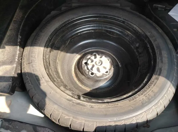 Car image 41