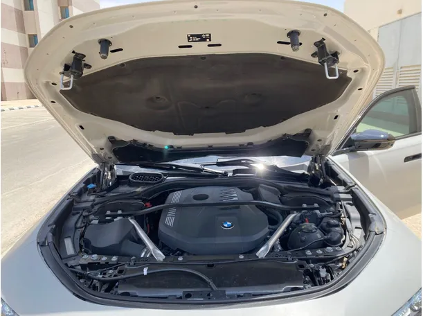 Car image 33