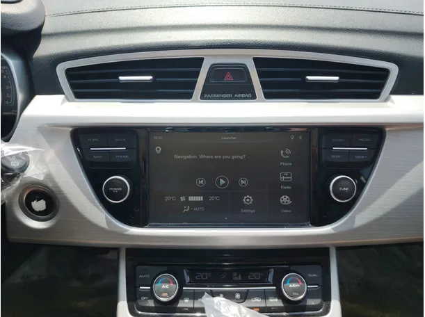 Car image 20