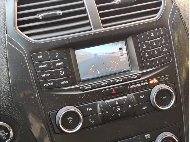 Car image 22