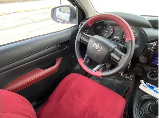 Car image 21