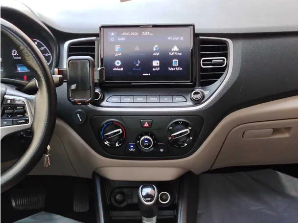 Car image 21
