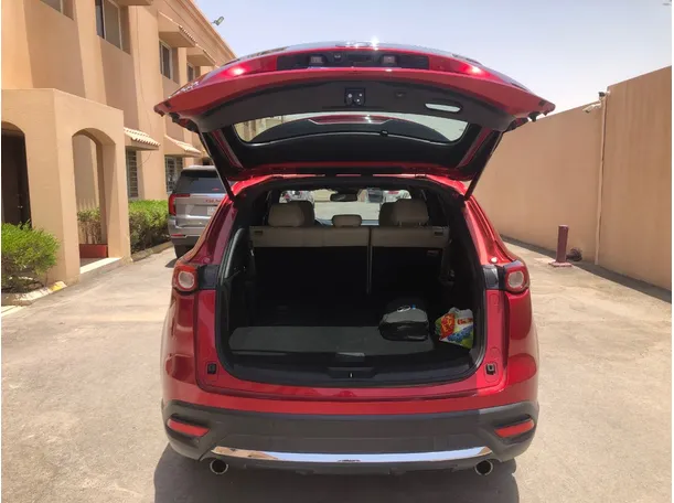 Car image 21
