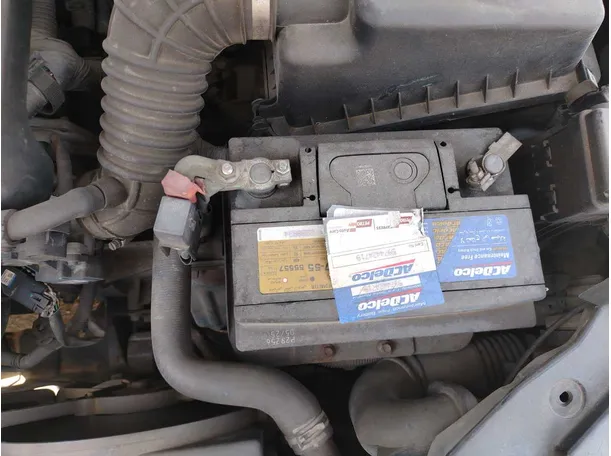 Car image 38