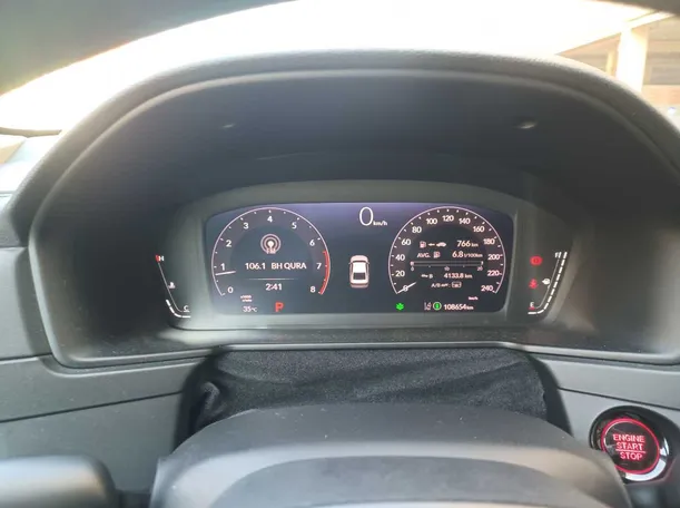 Car image 16