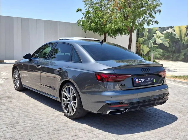 Car image 7