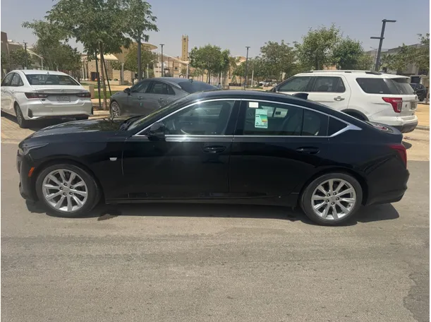 Car image 8