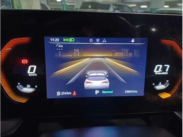 Car image 20