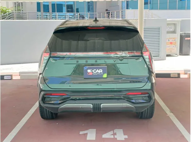 Car image 6