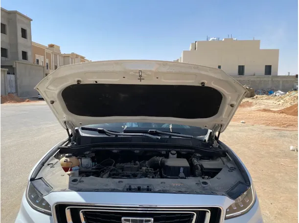 Car image 29