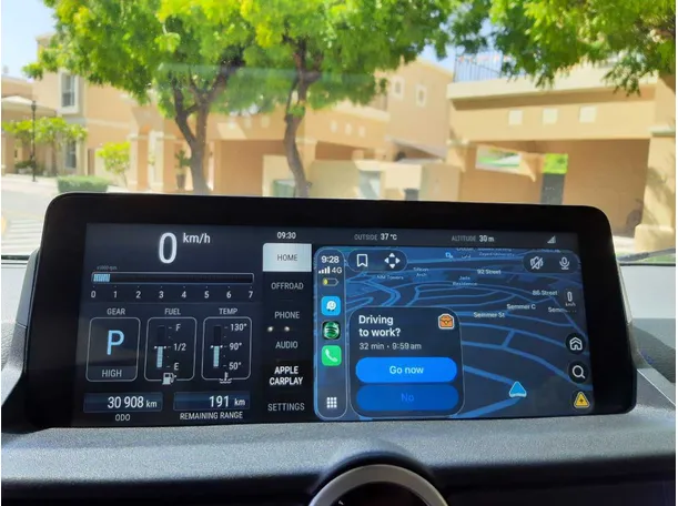 Car image 18