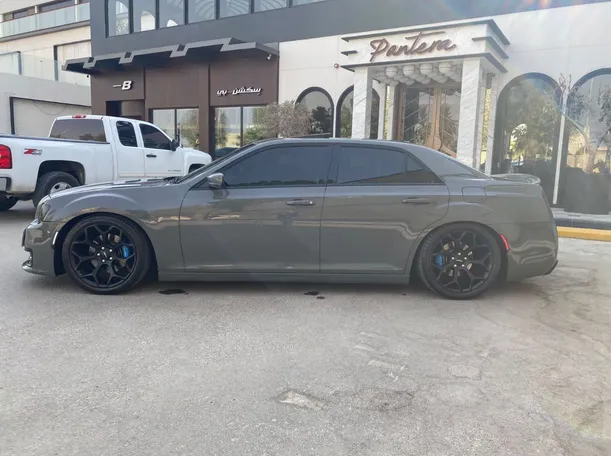 Car image 8