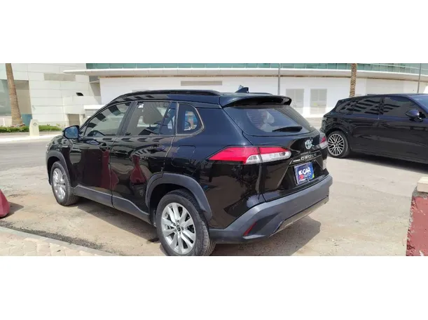 Car image 7