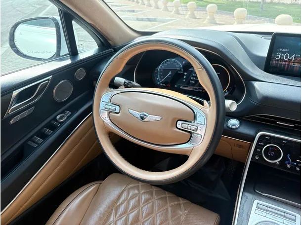 Car image 21