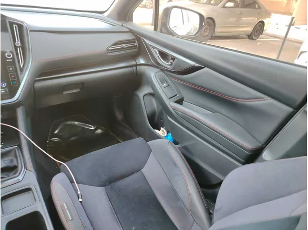 Car image 33