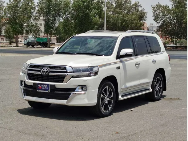 2021 Toyota Land Cruiser in Jeddah