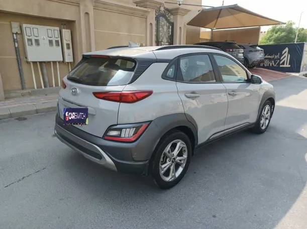 Car image 5