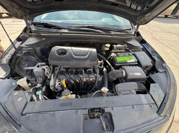 Car image 23