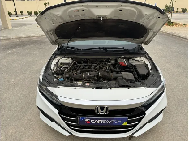 Car image 21