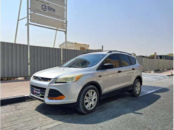 2014 Ford Escape in Dubai