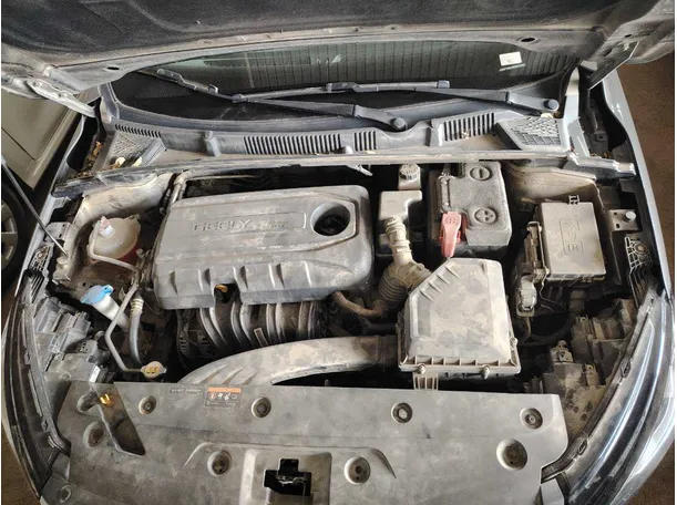 Car image 30